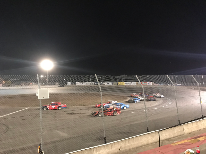 Illustration for article titled Figure 8 Racing. Hold my beer...